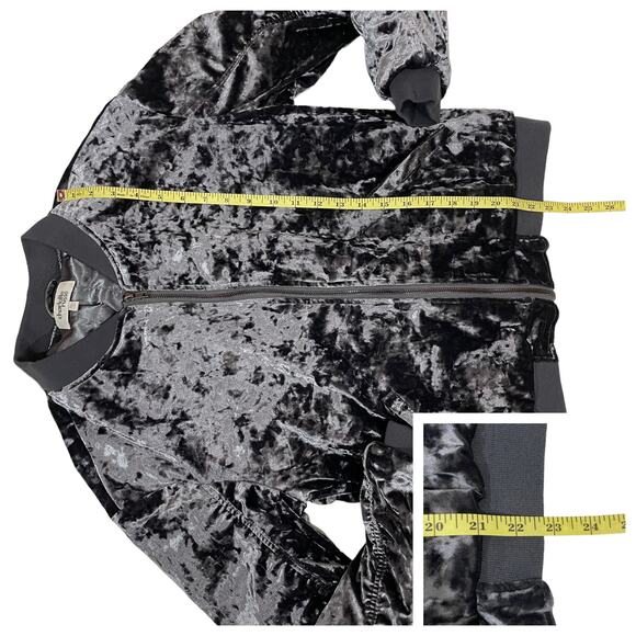 Charlotte Russe Velvet Bomber Jacket - Gray - Medium - Picture 2 of 11